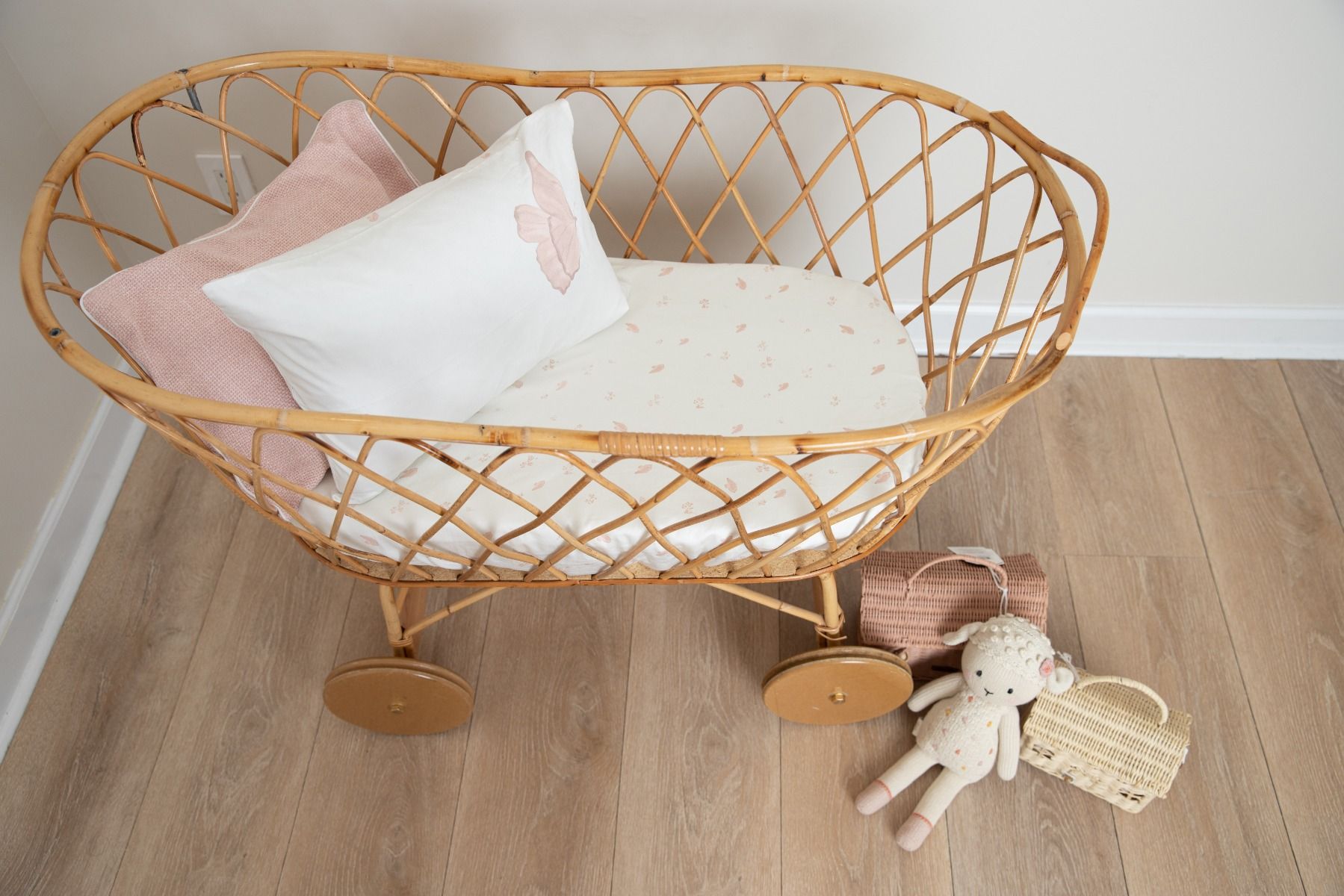 Petite Belle Summer Skies Butterfly Crib Set - Blush Butterfly Petite Belle Summer Skies Butterfly Crib Set - Blush Butterfly