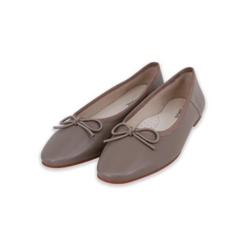 Camille Remi Taupe