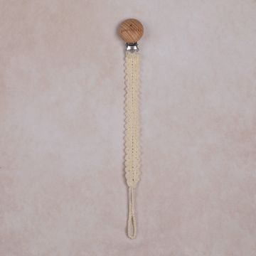 Petit Bebelu Scalloped Knit Pacifier Holder Ivory