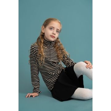 So what Girls Black Skirt