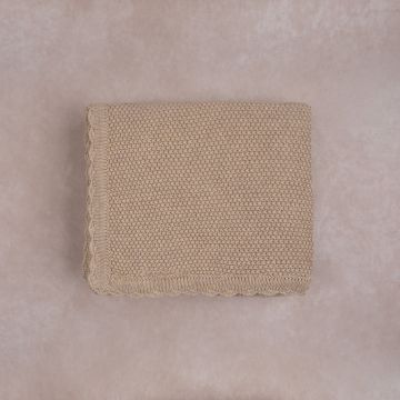 Petit Bebelu Scalloped Knit Blanket Sand