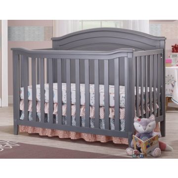 Sorelle Brittany Panel Crib