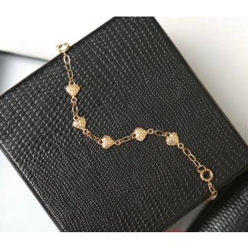 Vincor 5 Gold Hammered Hearts on Chain Bracelet