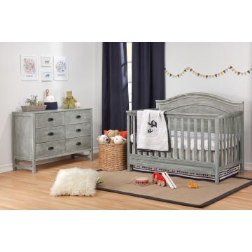DaVinci Charlie 4-in-1 Convertible Crib