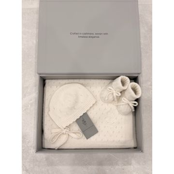 Cashmere Bebe Atelier Gift Set
