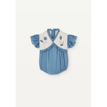 Popelin Blue romper suit with embroidered yokes and floral appliqués