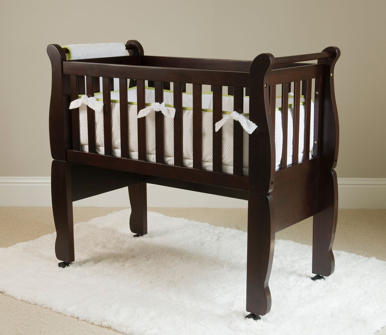 green frog cradle